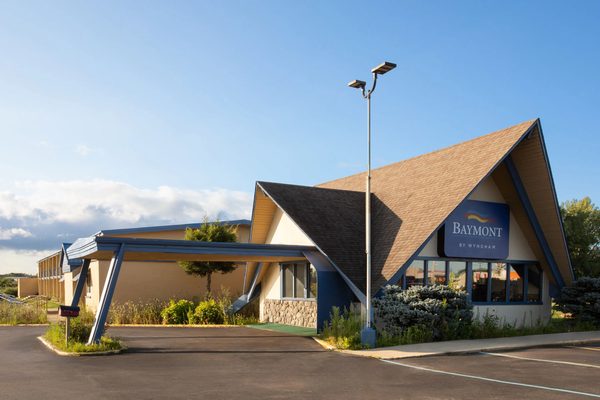 Baymont by Wyndham Bay City Bay City Michigan — Property