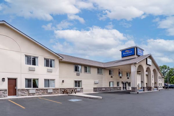 Baymont by Wyndham Bozeman — Property