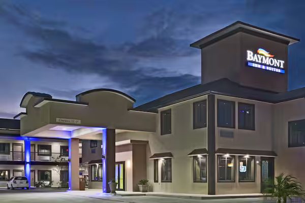 Baymont by Wyndham College Station — Property