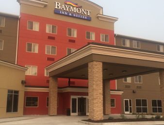 Baymont By Wyndham Grand Forks — Property
