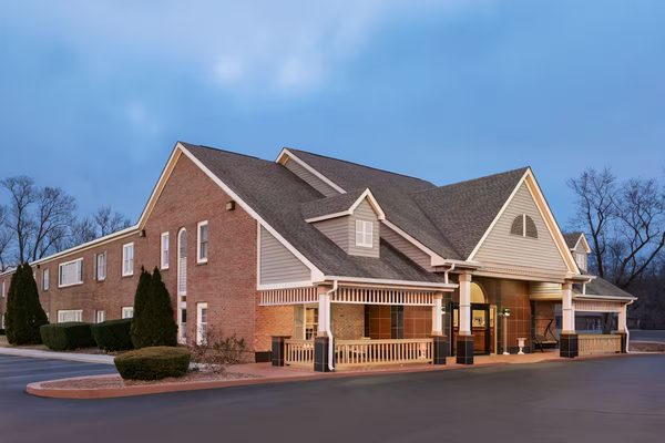 Baymont by Wyndham Indianapolis Northwest — Property