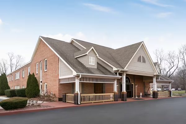 Baymont by Wyndham Indianapolis Northwest — Property
