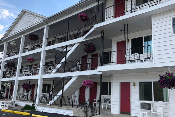 Baymont by Wyndham Lake George — Property