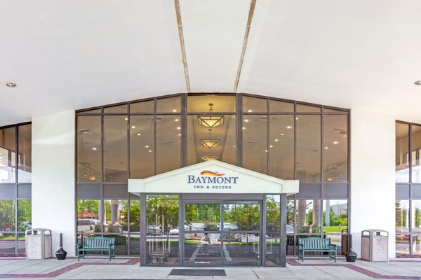 Baymont by Wyndham Louisville Airport South — Property
