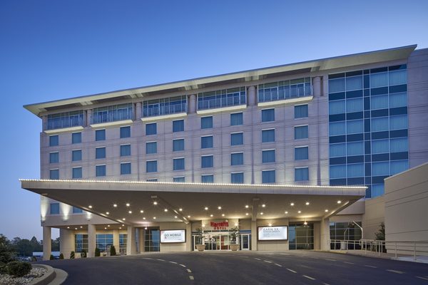 Baymont by Wyndham Metropolis — Property