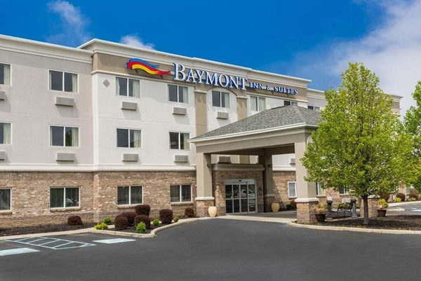 Baymont by Wyndham Noblesville — Property