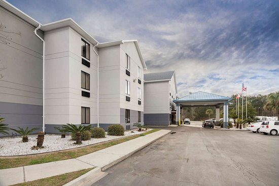 Baymont by Wyndham Pooler Savannah — Property
