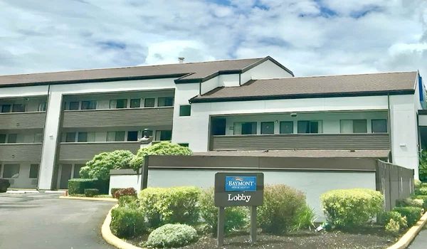 Baymont By Wyndham Seattle Kirkland Wa — Property