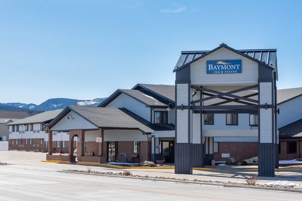 Baymont by Wyndham Spearfish — Property