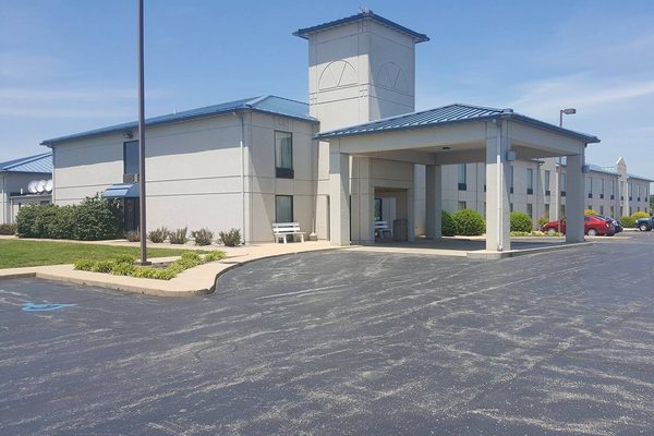Baymont by Wyndham West Plains — Property