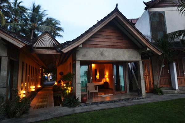Bayshore Villas Candi Dasa — Property