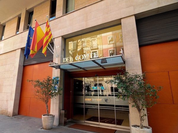 BCN Urbaness Hotels Del Comte Barcelona Catalonia — Property