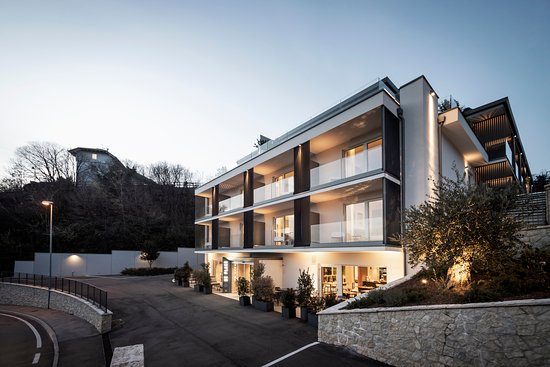 Be Place Hotel — Property