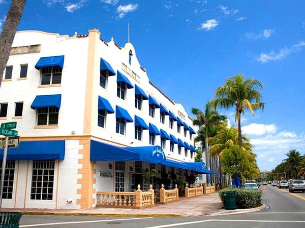 Beach Park Hotel Miami Beach Florida — Property