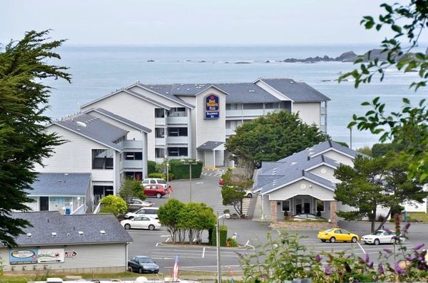 Beachfront Inn — Property