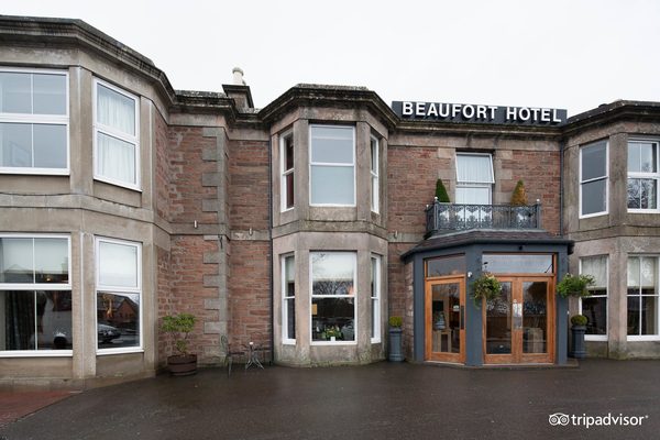 Beaufort Hotel — Property