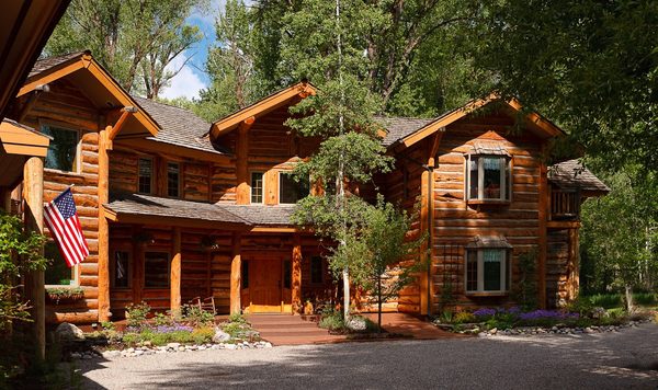 Bentwood Inn — Property