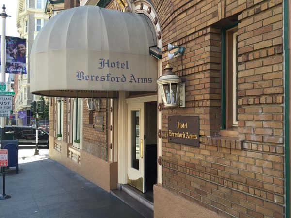 Beresford Arms Hotel Suites — Property
