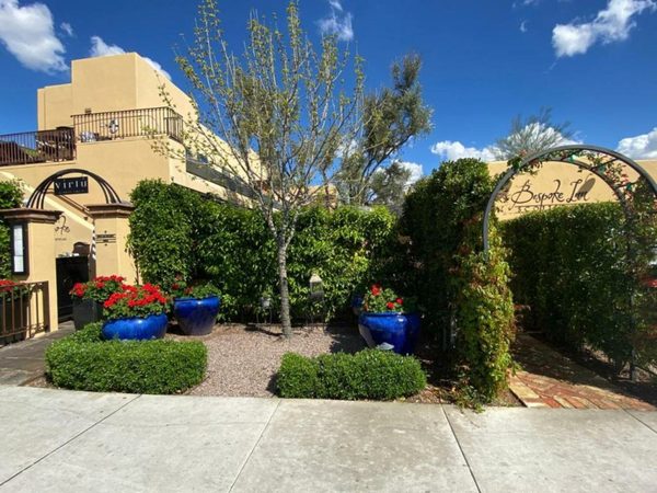 Bespoke Inn Scottsdale — Property