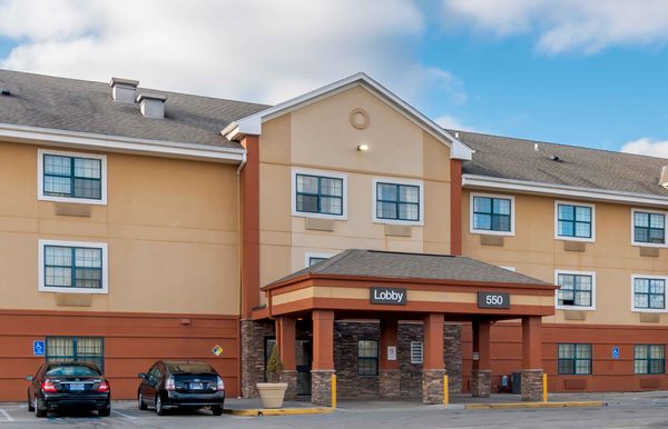 Best Host Inn Plaza Kansas City South — Property