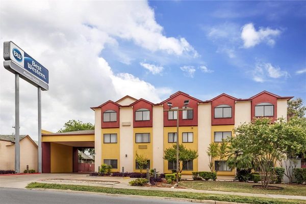 Best Western Alamo Suites — Property