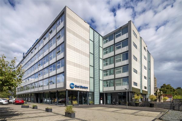 Best Western Amsterdam — Property