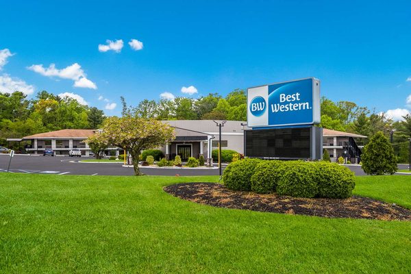 Best Western Bordentown Inn — Property