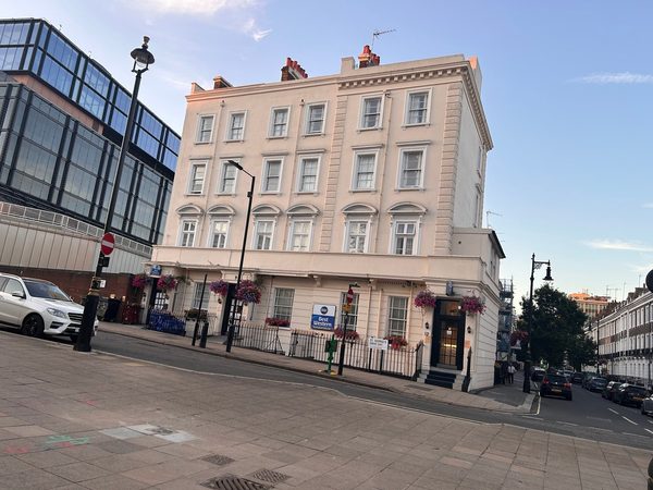 Best Western Buckingham Palace Rd — Property