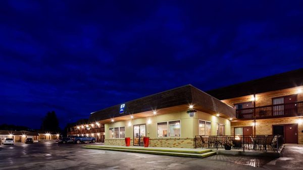 Best Western Buffalo Ridge Inn — Property