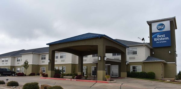 Best Western Club House Inn Suites — Property