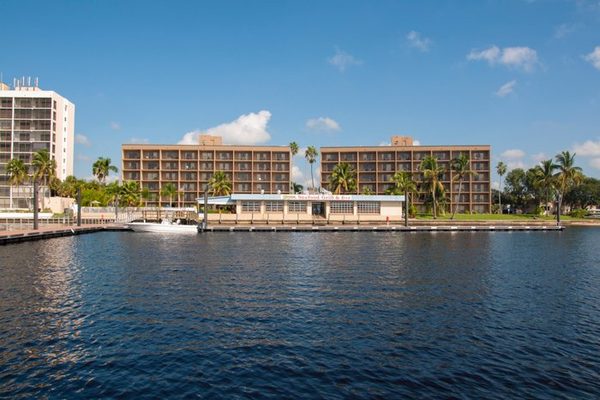 Best Western Fort Myers Waterfront North Fort Myers Florida — Property