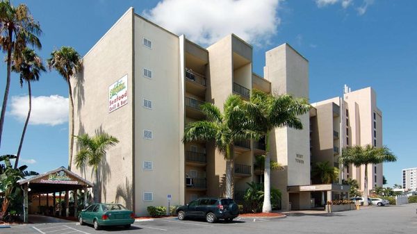 Best Western Fort Myers Waterfront North Fort Myers Florida — Property