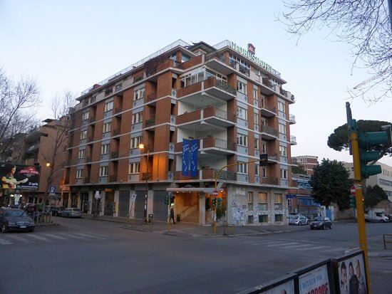 Best Western Globus Hotel — Property