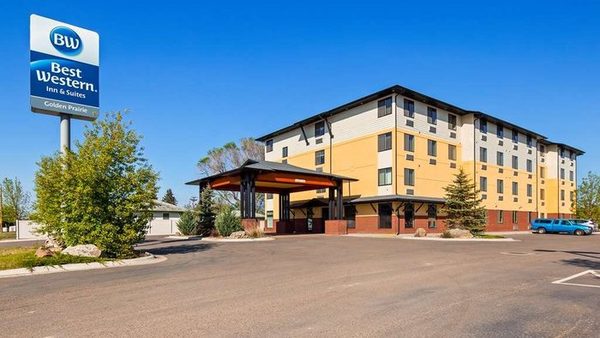 Best Western Golden Prairie Inn Suites — Property