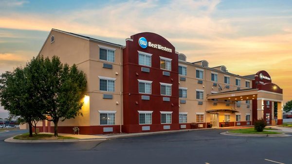 Best Western Governors Inn Suites — Property