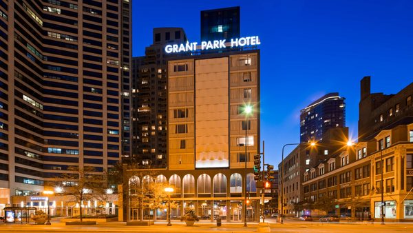Best Western Grant Park Hotel — Property