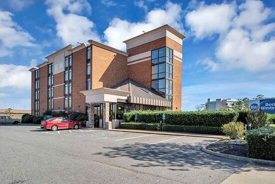 Best Western Hampton Coliseum Inn — Property