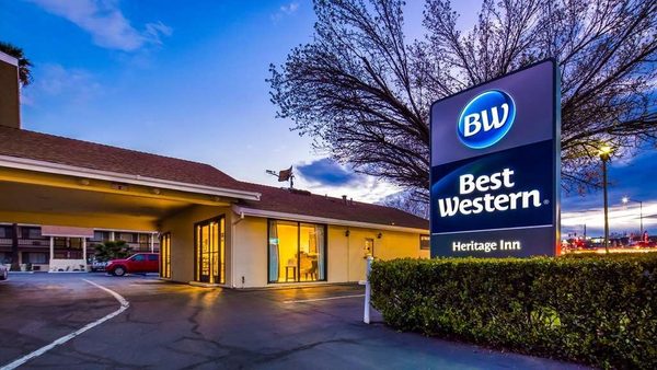 Best Western Heritage Inn — Property
