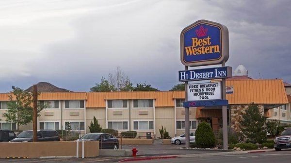 Best Western Hi Desert Inn — Property