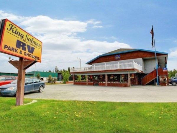 Best Western King Salmon Inn — Property