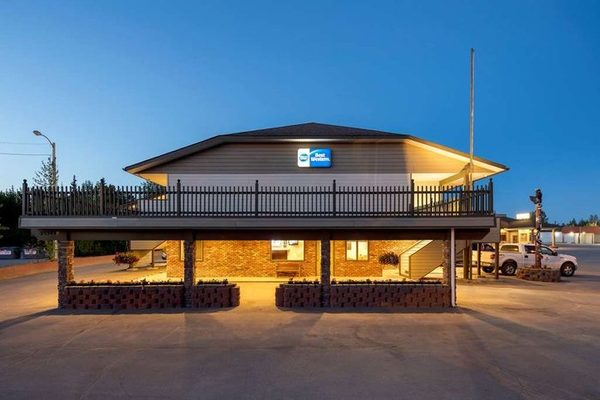 Best Western King Salmon Inn — Property