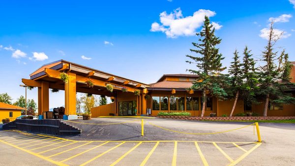 Best Western Lake Lucille Inn — Property
