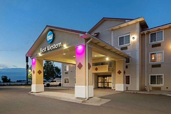 Best Western Laramie Inn Suites — Property