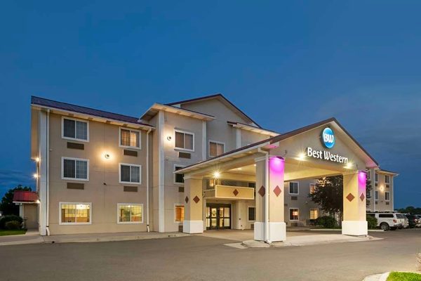 Best Western Laramie Inn Suites — Property