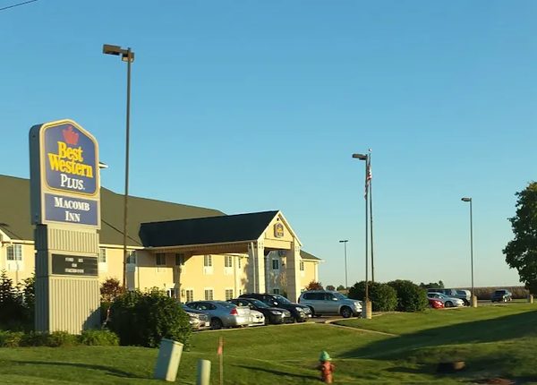 Best Western Macomb Inn — Property