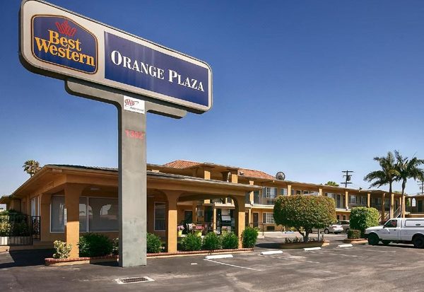 Best Western Orange Plaza — Property