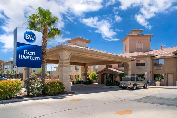 Best Western Parker Inn — Property