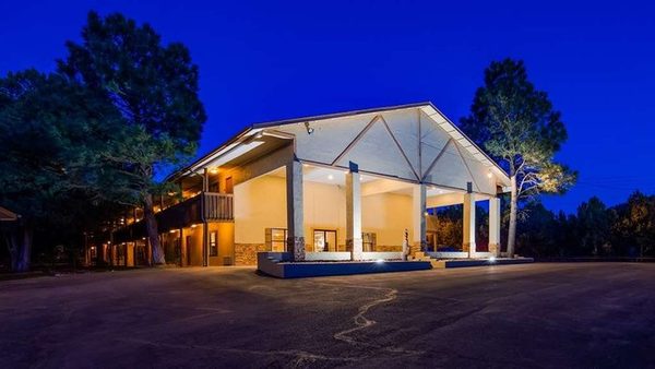 Best Western Pine Springs Inn — Property