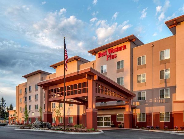 Best Western Plus Arlington Marysville — Property