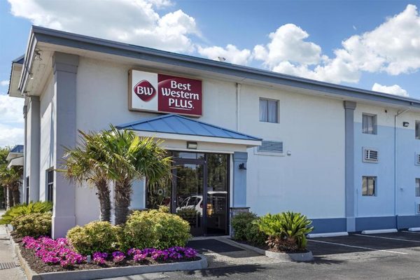 Best Western Plus Chesapeake Bay Norfolk — Property